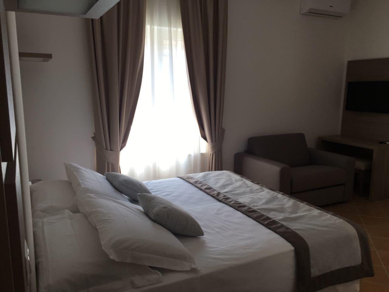 Hotiday Room Collection - Napoli Residenza Scarlatti Kültér fotó