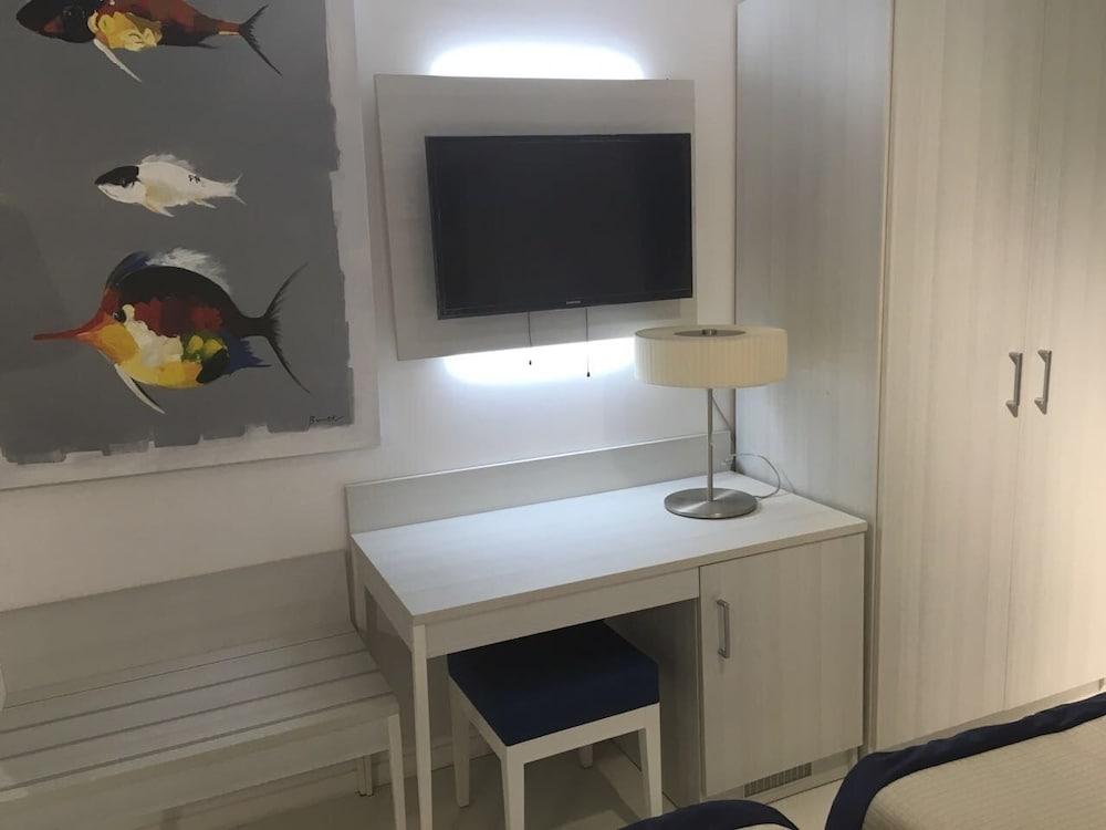 Hotiday Room Collection - Napoli Residenza Scarlatti Kültér fotó