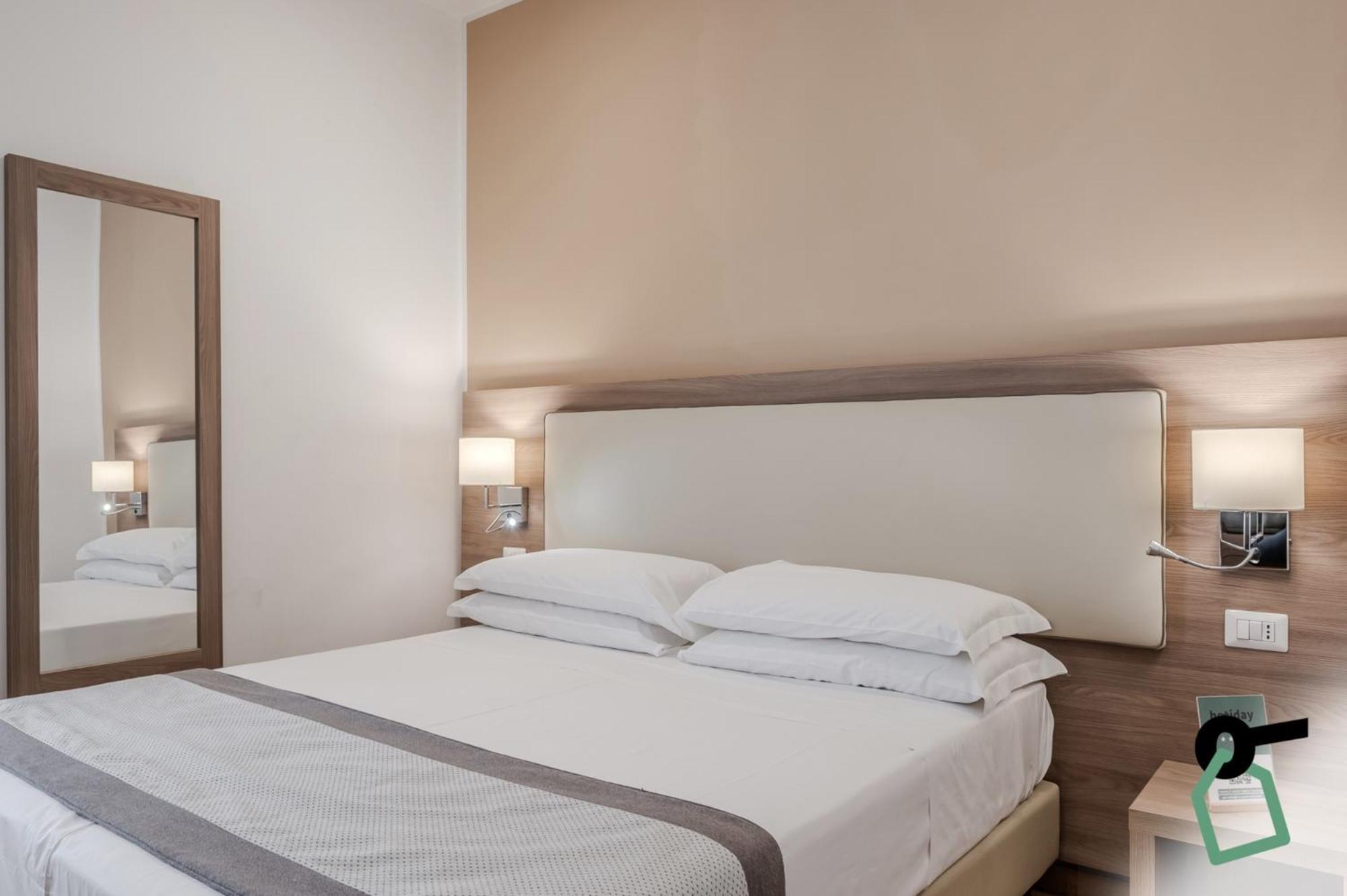 Hotiday Room Collection - Napoli Residenza Scarlatti Kültér fotó